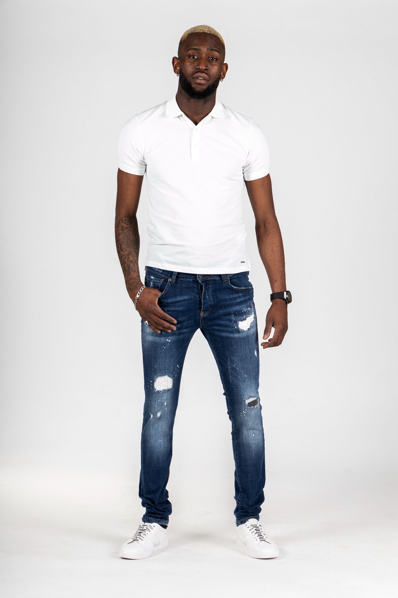 X20 - Blue Distressed Slim Fit Jeans