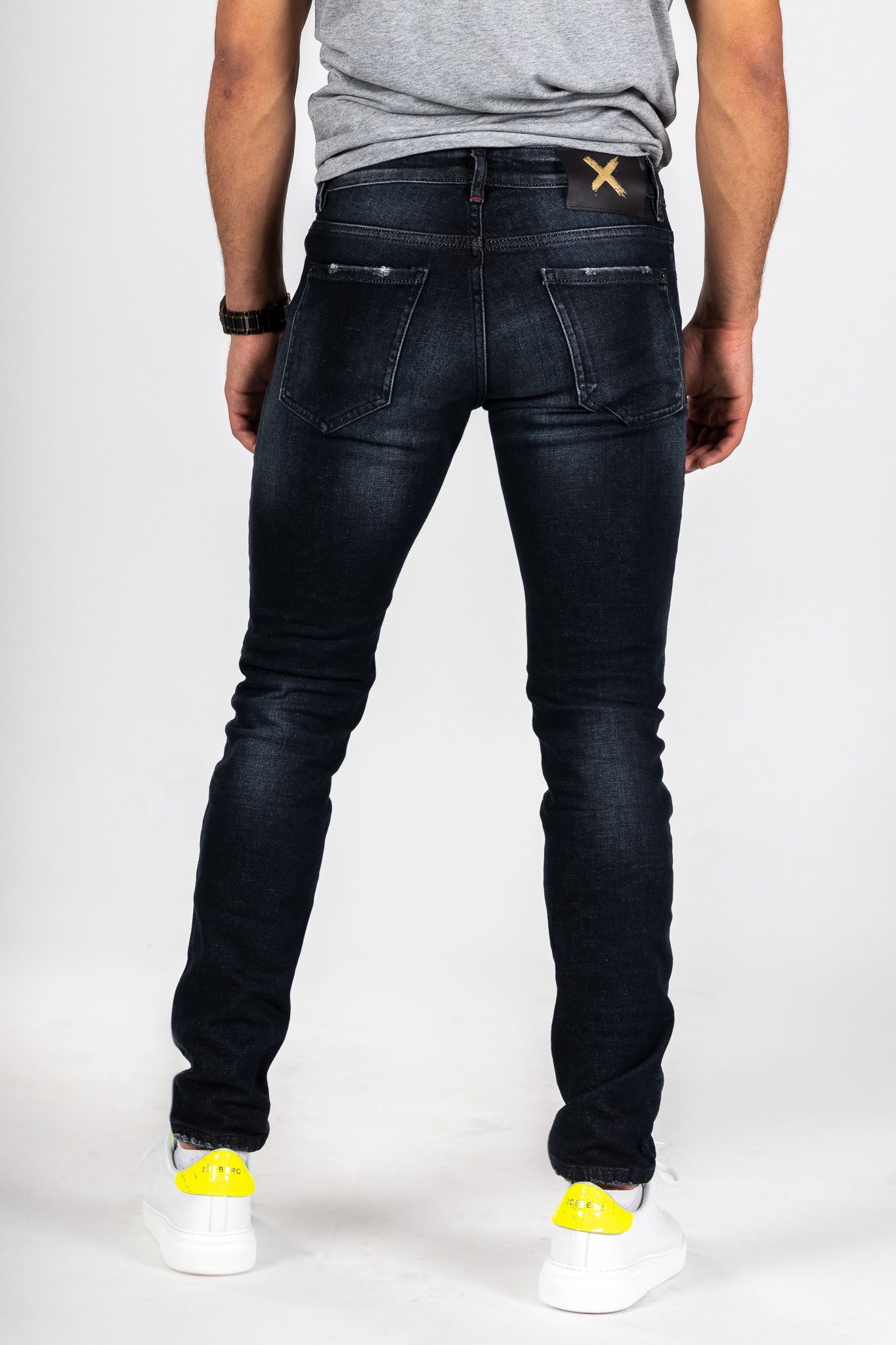 X7 - Dark Blue Slim Fit Jeans